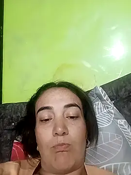 skayhot  online show from January 14, 2025, 9:30 pm