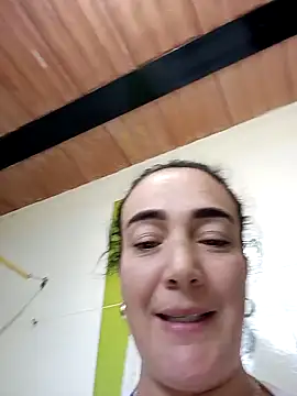 skayhot  online show from January 26, 2025, 2:08 pm