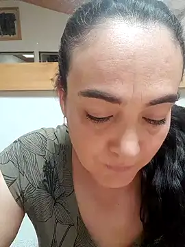 skayhot  online show from September 11, 2025, 5:02 pm