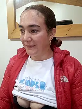 skayhot  online show from March 26, 2026, 11:27 am