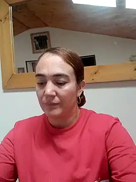 skayhot  online show from April 7, 2026, 1:11 pm