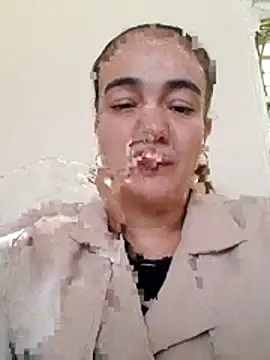 Snapshot of skayhot_ chatting on May 5, 2026, 1:30 pm skayhot online show from May 5, 2026, 1:30 pm