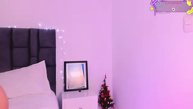 Mia Gothzx online show from December 13, 2025, 7:53 pm