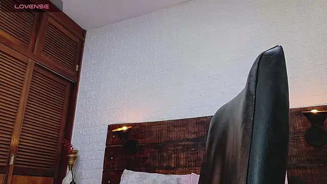 Celeste sanz online show from October 3, 2025, 9:50 am