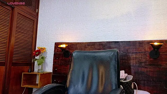 Celeste sanz online show from October 8, 2025, 11:08 am