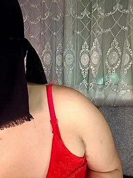 Snapshot of Cat_Sharisa chatting on January 12, 2026, 9:58 am Cat Sharisa online show from January 12, 2026, 9:58 am