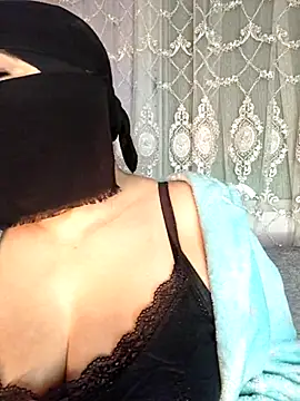 Snapshot of Cat_Sharisa chatting on January 15, 2026, 9:25 am Cat Sharisa online show from January 15, 2026, 9:25 am