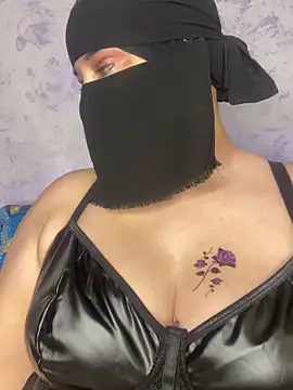 Snapshot of Cat_Sharisa chatting on June 9, 2026, 9:54 am Cat Sharisa online show from June 9, 2026, 9:54 am