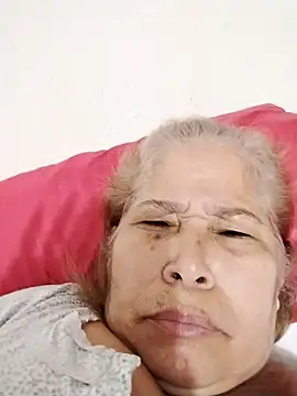 girl amada online show from October 16, 2025, 3:18 am