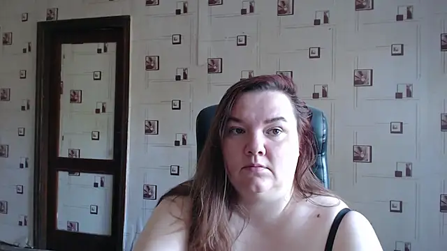 Snapshot of TasyaBigTTs chatting on September 27, 2025, 9:36 am TasyaBigTTs online show from September 27, 2025, 9:36 am