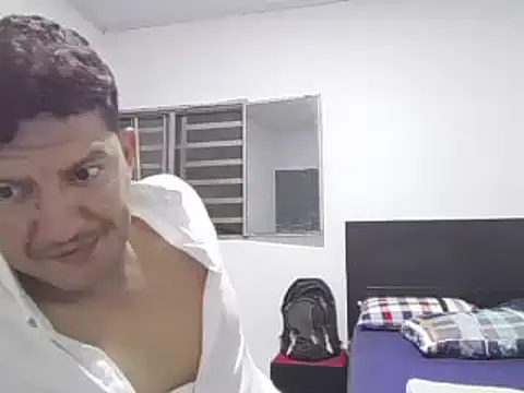 Snapshot of 2020dastan chatting on December 17, 2024, 3:39 am 2020dastan online show from December 17, 2024, 3:39 am