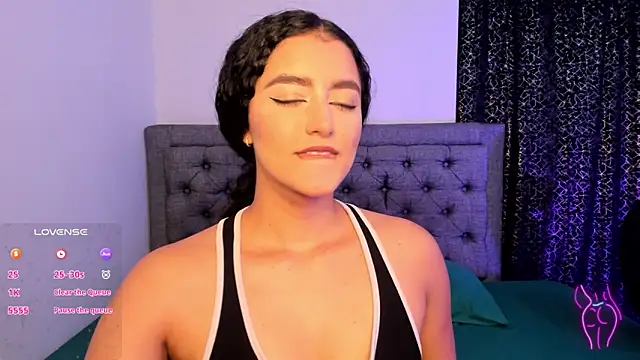 Adhara-zanne online show from January 31, 2026, 11:03 pm