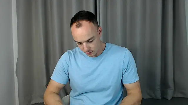 Snapshot of heilgarbest chatting on November 15, 2025, 10:45 am heilgarbest online show from November 15, 2025, 10:45 am