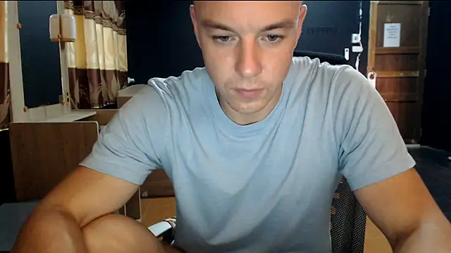 Snapshot of heilgarbest chatting on April 4, 2026, 10:24 am heilgarbest online show from April 4, 2026, 10:24 am