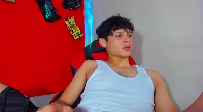 LilOwen  online show from March 3, 2025, 1:53 am