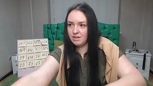 IsabelBlackberry online show from January 31, 2025, 9:05 am