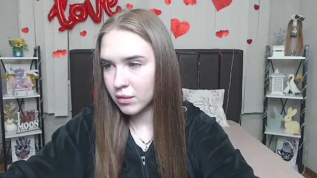 LauraHlot online show from March 26, 2026, 6:35 pm