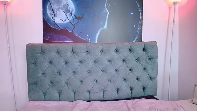 Camiila Osorio online show from March 23, 2025, 6:47 am