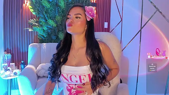 foxxxmegan online show from February 6, 2026, 7:06 pm