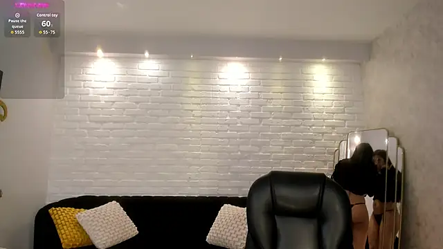 ValeriaVelvet online show from November 15, 2025, 12:13 pm