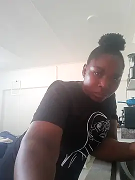 Snapshot of Thickchocolatex2 chatting on September 16, 2025, 1:45 pm Thickchocolatex2 online show from September 16, 2025, 1:45 pm
