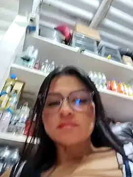 Linda Lars online show from March 13, 2026, 2:18 am