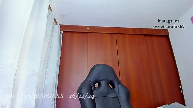 sweetsarasofia online show from December 26, 2024, 10:31 pm