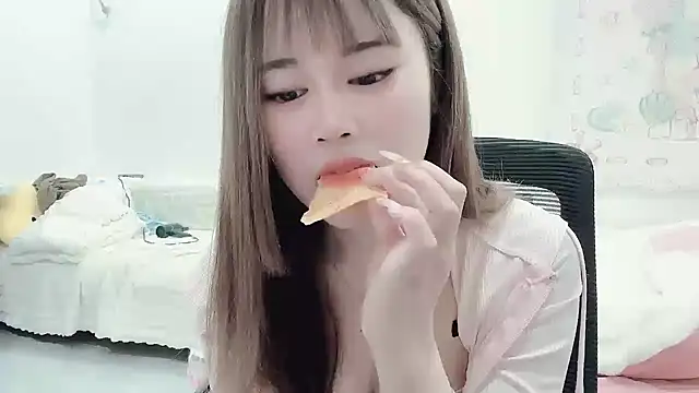 Jia-Xin- online show from December 6, 2024, 5:09 am