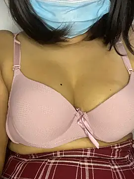 Shadow Girl007 online show from February 19, 2025, 9:03 pm