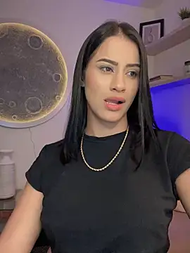 SarahhSmitth1 online show from February 1, 2025, 2:26 am