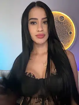 SarahhSmitth1 online show from January 13, 2026, 10:15 pm