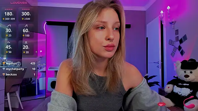 lilyvibe online show from December 10, 2024, 9:22 pm
