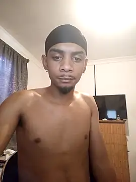 Snapshot of 29YOURZ_28_ chatting on December 4, 2024, 9:18 am 29YOURZ 28  online show from December 4, 2024, 9:18 am