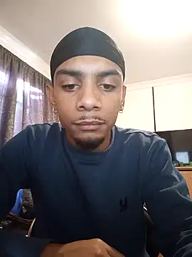 Snapshot of 29YOURZ_28_ chatting on December 12, 2024, 4:21 pm 29YOURZ 28  online show from December 12, 2024, 4:21 pm