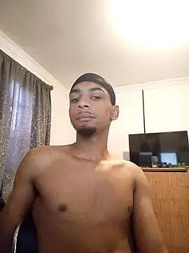 Snapshot of 29YOURZ_28_ chatting on December 13, 2024, 5:27 am 29YOURZ 28  online show from December 13, 2024, 5:27 am
