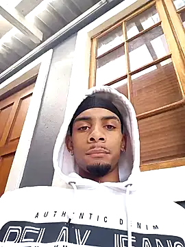 Snapshot of 29YOURZ_28_ chatting on December 13, 2024, 3:43 pm 29YOURZ 28  online show from December 13, 2024, 3:43 pm