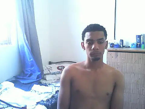 Snapshot of 29YOURZ_28_ chatting on February 3, 2025, 9:41 am 29YOURZ 28  online show from February 3, 2025, 9:41 am