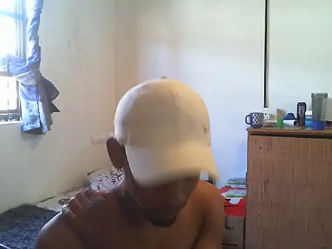 Snapshot of 29YOURZ_28_ chatting on February 14, 2025, 9:34 am 29YOURZ 28  online show from February 14, 2025, 9:34 am