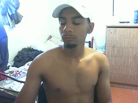 Snapshot of 29YOURZ_28_ chatting on February 27, 2025, 6:50 am 29YOURZ 28  online show from February 27, 2025, 6:50 am