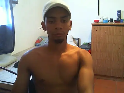 Snapshot of 29YOURZ_28_ chatting on March 14, 2025, 9:24 am 29YOURZ 28  online show from March 14, 2025, 9:24 am