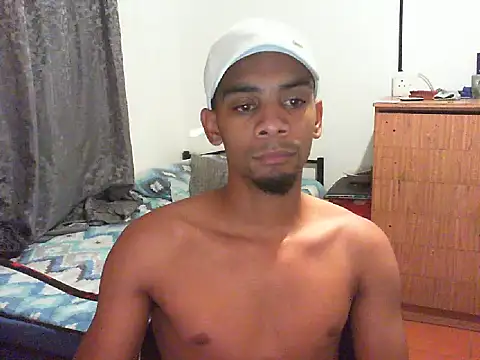 Snapshot of 29YOURZ_28_ chatting on March 20, 2025, 6:31 pm 29YOURZ 28  online show from March 20, 2025, 6:31 pm
