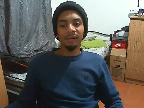Snapshot of 29YOURZ_28_ chatting on October 2, 2025, 6:15 pm 29YOURZ 28  online show from October 2, 2025, 6:15 pm