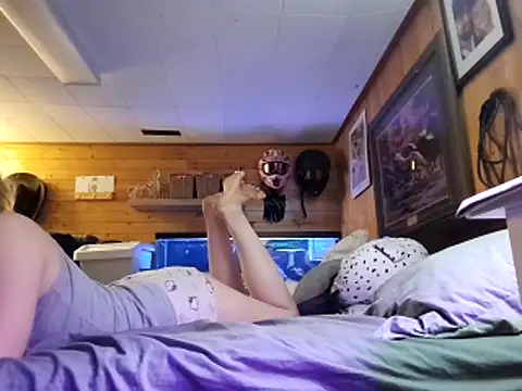 Ryan and Aurora online show from March 31, 2026, 10:32 pm