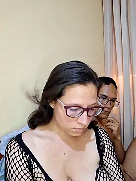 couple orgasm online show from March 13, 2026, 9:54 pm