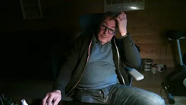 lelohop online show from November 17, 2025, 11:38 am