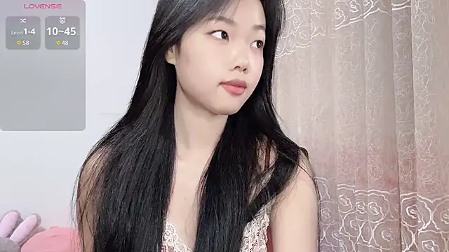 Lvy--v online show from May 22, 2026, 10:04 pm