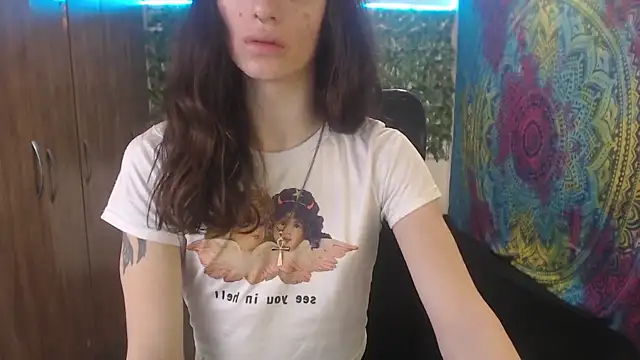 BurningVenus12 online show from September 28, 2025, 9:42 pm