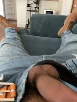 Snapshot of laloly0808 chatting on December 27, 2024, 9:43 pm laloly0808 online show from December 27, 2024, 9:43 pm