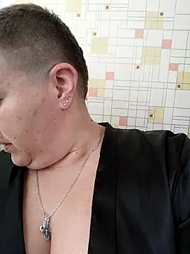 Annet1912 online show from November 25, 2025, 10:04 am