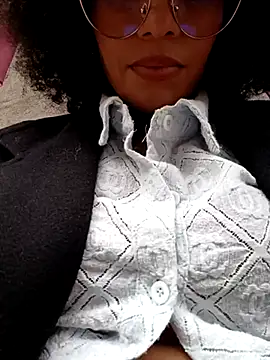 BlairSamy online show from March 14, 2025, 6:50 pm